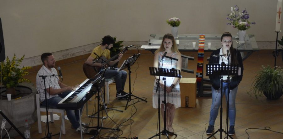 Lobpreisabend in der Jüdeweiner Kirche