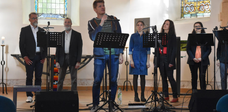 Ensemble Neue Töne ist in Kirchen in Pößneck und Ebersdorf zu erleben