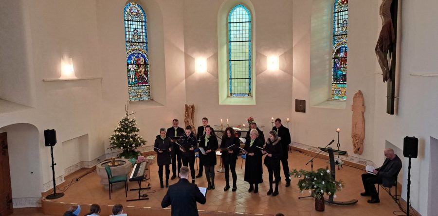 Weihnachtsgottesdienst mit Neue Töne in Pößneck-Jüdewein